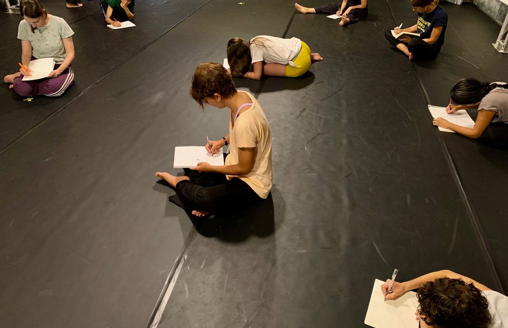 Corso di formazione in pedagogia del movimento VII^ Edizione. LA DANZA VA A SCUOLA Seminario introduttivo a cura di Susanna Odevaine Roma Sabato 20 - Domenica 21 Aprile 2024